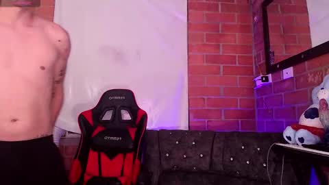 Snapshot of andresm021 chatting on September 19, 2025, 6:37 am andres online show from September 19, 2025, 6:37 am