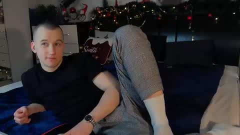 Snapshot of andress_rou chatting on December 18, 2024, 9:25 am andress_rou online show from December 18, 2024, 9:25 am