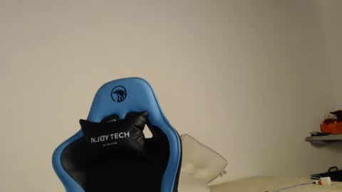 Andres Torres online show from February 12, 2025, 12:16 am