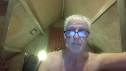 Andrew online show from April 12, 2026, 9:53 pm