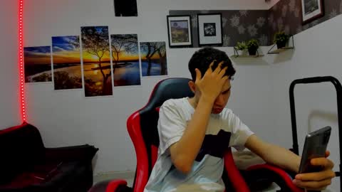 andrew_2811 online show from November 10, 2025, 6:12 am