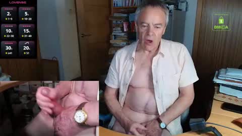 Andrew online show from October 6, 2025, 11:02 pm