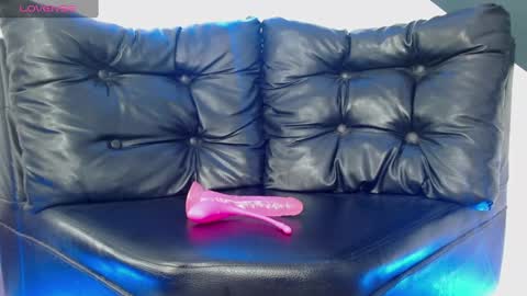 Snapshot of andrew_ag chatting on September 27, 2025, 11:37 am Andrew G online show from September 27, 2025, 11:37 am