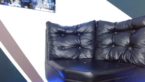 Snapshot of andrew_ag chatting on October 18, 2025, 2:51 pm Andrew G online show from October 18, 2025, 2:51 pm