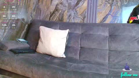 Snapshot of andrew_brownn chatting on February 24, 2025, 4:15 pm Andrew Brown online show from February 24, 2025, 4:15 pm