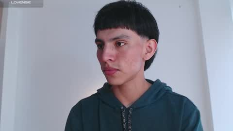 Andrew Courtz online show from December 19, 2025, 7:43 pm