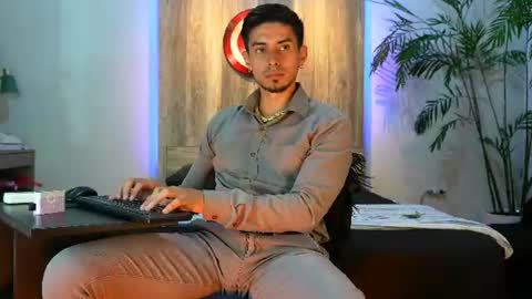 Andrew online show from August 2, 2026, 6:56 am