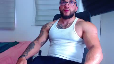 Snapshot of andrew_holden__ chatting on January 29, 2025, 11:04 pm andrew_holden__ online show from January 29, 2025, 11:04 pm