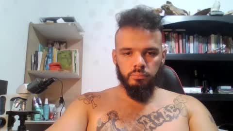 andrew_jaay online show from November 4, 2025, 3:05 am