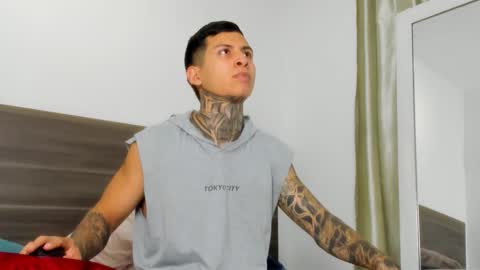 andrew_sanders69 online show from December 2, 2025, 11:45 pm