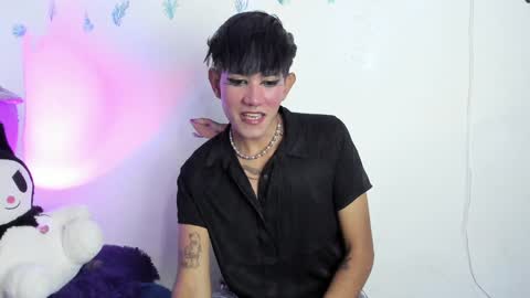 Snapshot of andrew_uwu_ chatting on January 15, 2025, 11:51 pm ANDREW independent model online show from January 15, 2025, 11:51 pm