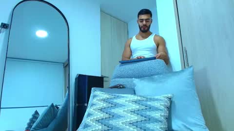 ANDREW WEST online show from September 17, 2025, 11:06 pm