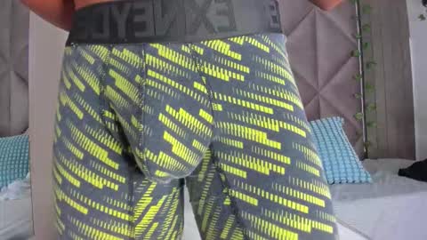 ANDREW KENNOXX online show from February 2, 2026, 7:34 pm