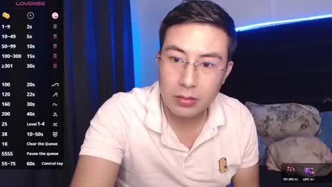 Snapshot of andrewmhilton_ chatting on March 12, 2025, 2:09 am andrewmhilton_ online show from March 12, 2025, 2:09 am