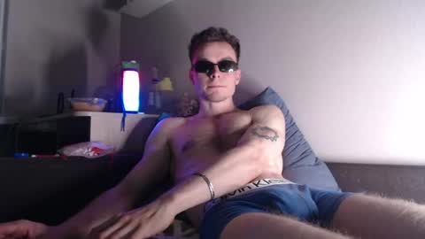 andrian_sweety online show from May 19, 2026, 1:56 am