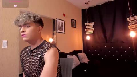      online show from February 24, 2025, 1:21 pm