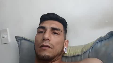 Snapshot of andsexbi69 chatting on November 18, 2025, 11:47 am andsexbi69 online show from November 18, 2025, 11:47 am