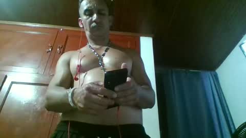 andy101075 online show from May 30, 2026, 7:49 am