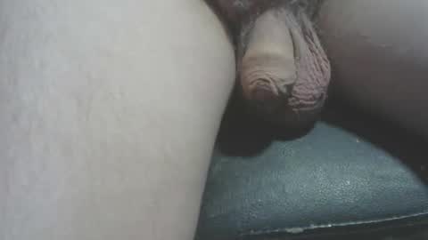 Snapshot of andy503503650759 chatting on November 18, 2025, 8:30 am andy503503650759 online show from November 18, 2025, 8:30 am