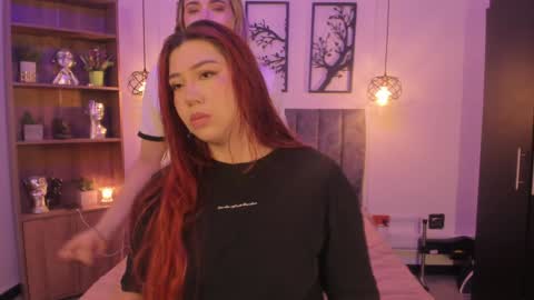 andy_and_emma online show from December 25, 2024, 12:15 pm