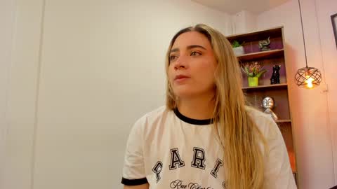 andy_and_emma online show from January 10, 2025, 12:26 pm