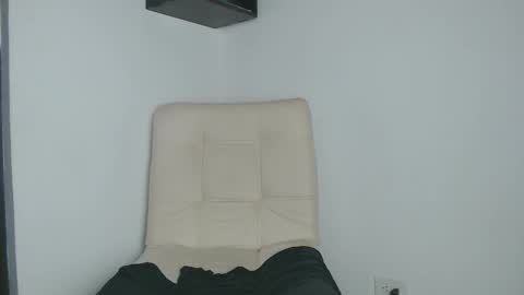 andy_collins__ online show from November 13, 2025, 3:05 am