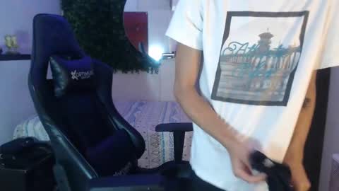 Snapshot of andy_dan1 chatting on January 7, 2025, 1:46 pm andy_dan1 online show from January 7, 2025, 1:46 pm