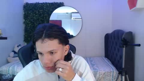 Snapshot of andy_dan1 chatting on January 13, 2025, 1:06 pm andy_dan1 online show from January 13, 2025, 1:06 pm