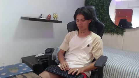 Snapshot of andy_dan1 chatting on January 28, 2025, 9:19 pm andy_dan1 online show from January 28, 2025, 9:19 pm