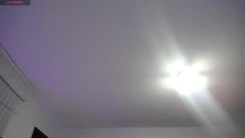 andy_eagleton_20 online show from December 21, 2025, 7:32 pm