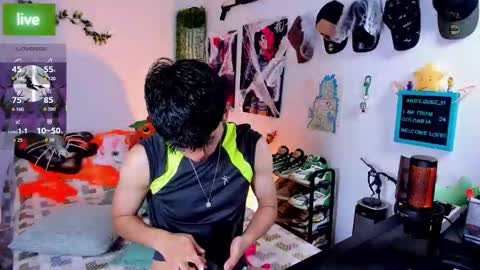 andy_guez_11 online show from October 25, 2025, 10:01 am