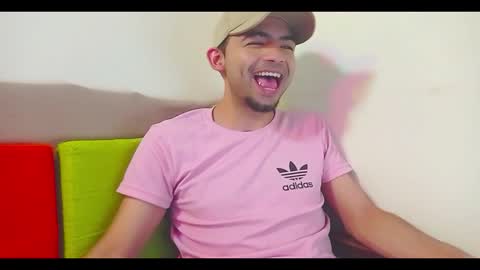 andy_magic_ online show from November 5, 2025, 1:27 am