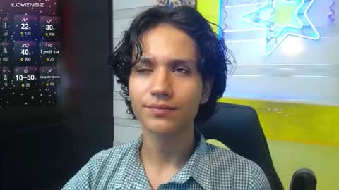 Snapshot of andy_staar18 chatting on November 4, 2025, 7:24 pm andy online show from November 4, 2025, 7:24 pm