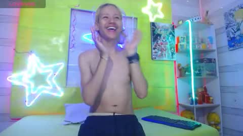 andy online show from December 20, 2025, 7:21 pm