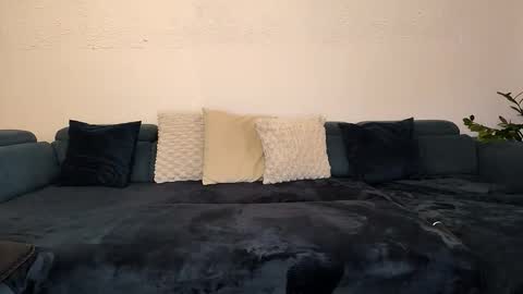 andy_velvet online show from November 13, 2025, 8:24 am