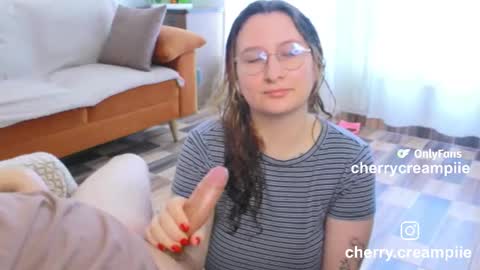 Snapshot of andycherrysecrets chatting on February 5, 2026, 2:33 pm Cherry online show from February 5, 2026, 2:33 pm