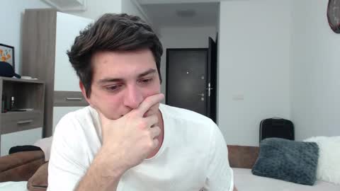 Andy Fame online show from March 6, 2025, 3:35 am