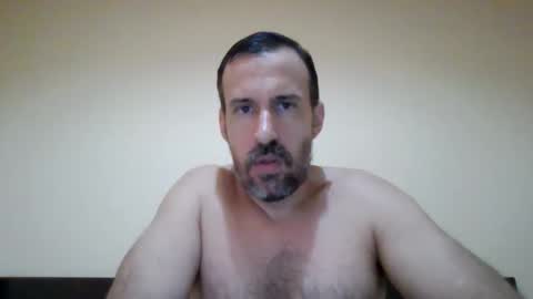Snapshot of andygym44 chatting on October 28, 2025, 10:01 pm andygym44 online show from October 28, 2025, 10:01 pm