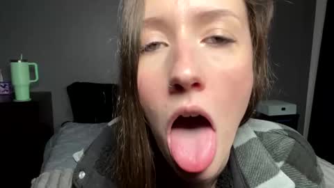 andyhayes69 online show from January 8, 2025, 4:23 am