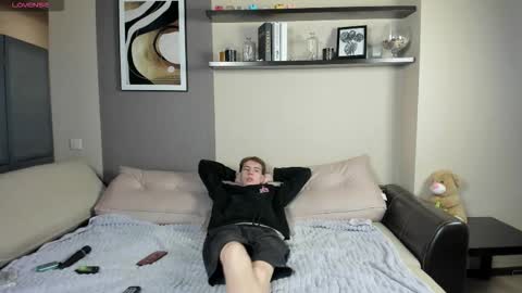 Snapshot of andyjey_ chatting on September 28, 2025, 7:30 pm Mandy and Andy online show from September 28, 2025, 7:30 pm