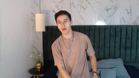 Snapshot of andyjoy_ chatting on January 19, 2025, 11:45 am Andy Joy online show from January 19, 2025, 11:45 am