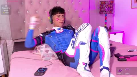 andyjustgame  online show from April 1, 2026, 4:24 am