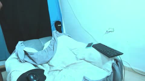 andylemonda online show from February 8, 2026, 2:42 pm