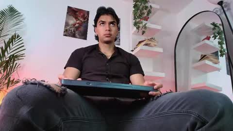 andypalmerr online show from June 2, 2026, 3:36 pm