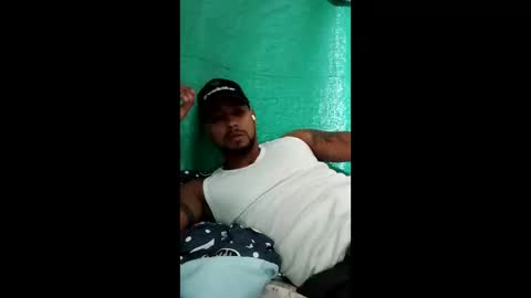 Snapshot of andysbem chatting on April 6, 2026, 3:15 am andysbem online show from April 6, 2026, 3:15 am