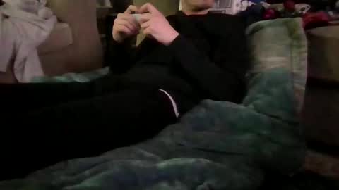 andywan94 online show from January 2, 2025, 10:05 am