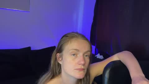 andyzuzka online show from April 4, 2026, 4:04 pm