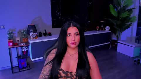 Snapshot of anemariejolie chatting on April 25, 2026, 5:21 pm Anne online show from April 25, 2026, 5:21 pm