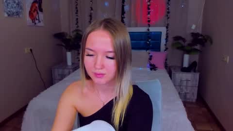 Snapshot of anfisalorns chatting on March 11, 2025, 5:13 pm Anfisa online show from March 11, 2025, 5:13 pm