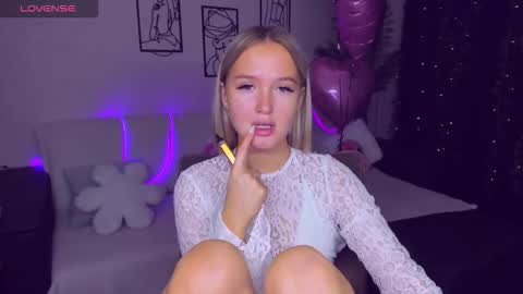 Snapshot of anfisalorns chatting on September 16, 2025, 4:41 pm Anfisa online show from September 16, 2025, 4:41 pm